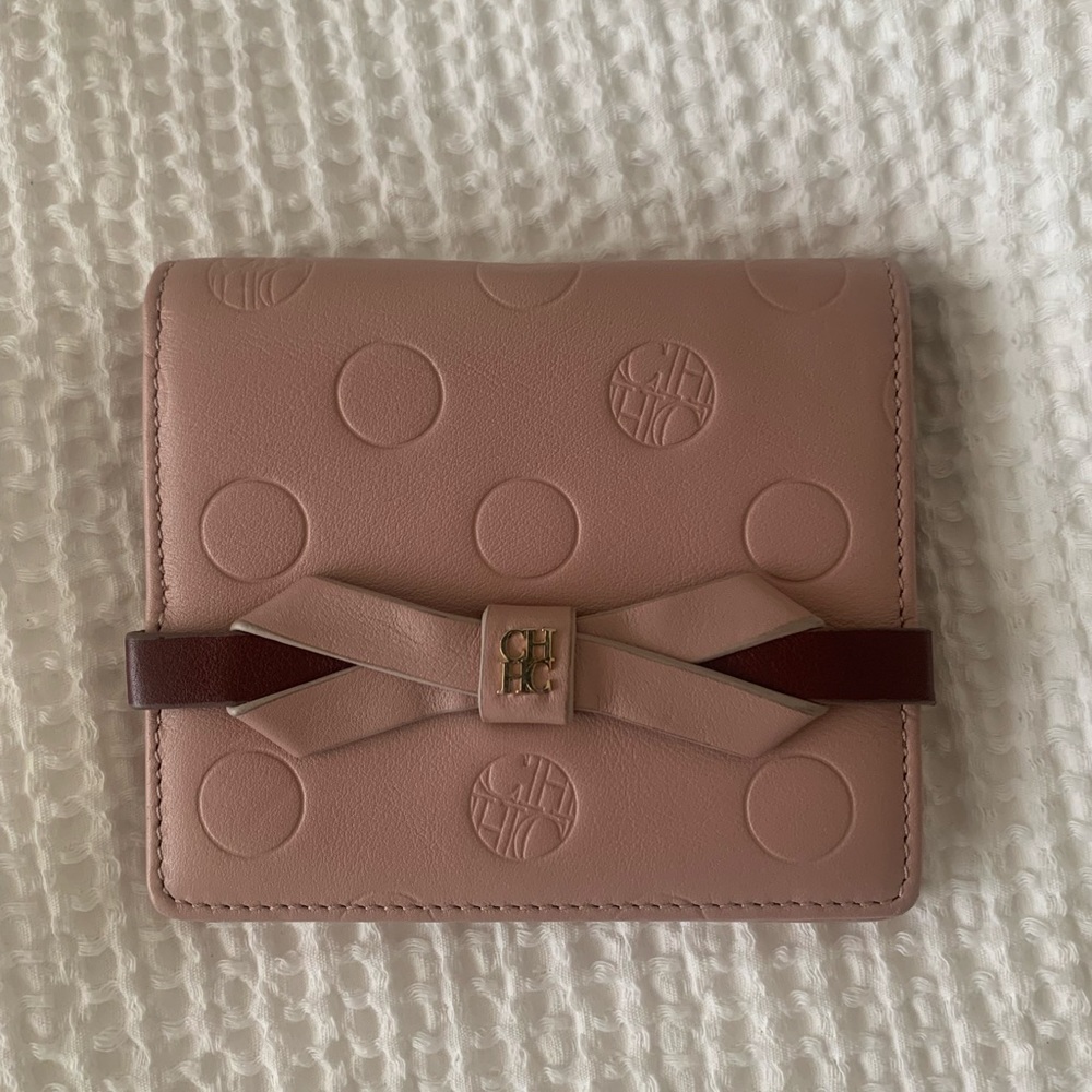 LIKE NEW Carolina Herrera Pink Leather Wallet